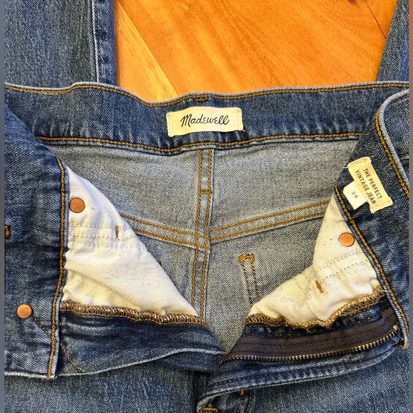 Madewell “The Perfect Vintage Jeans” - Picture 2 of 3